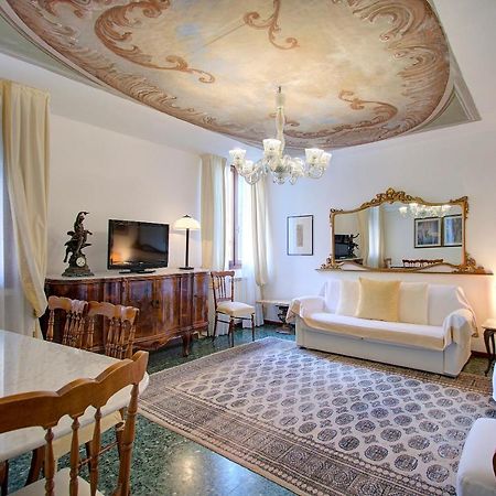 Remigio Marco-Canal Venice Exterior photo