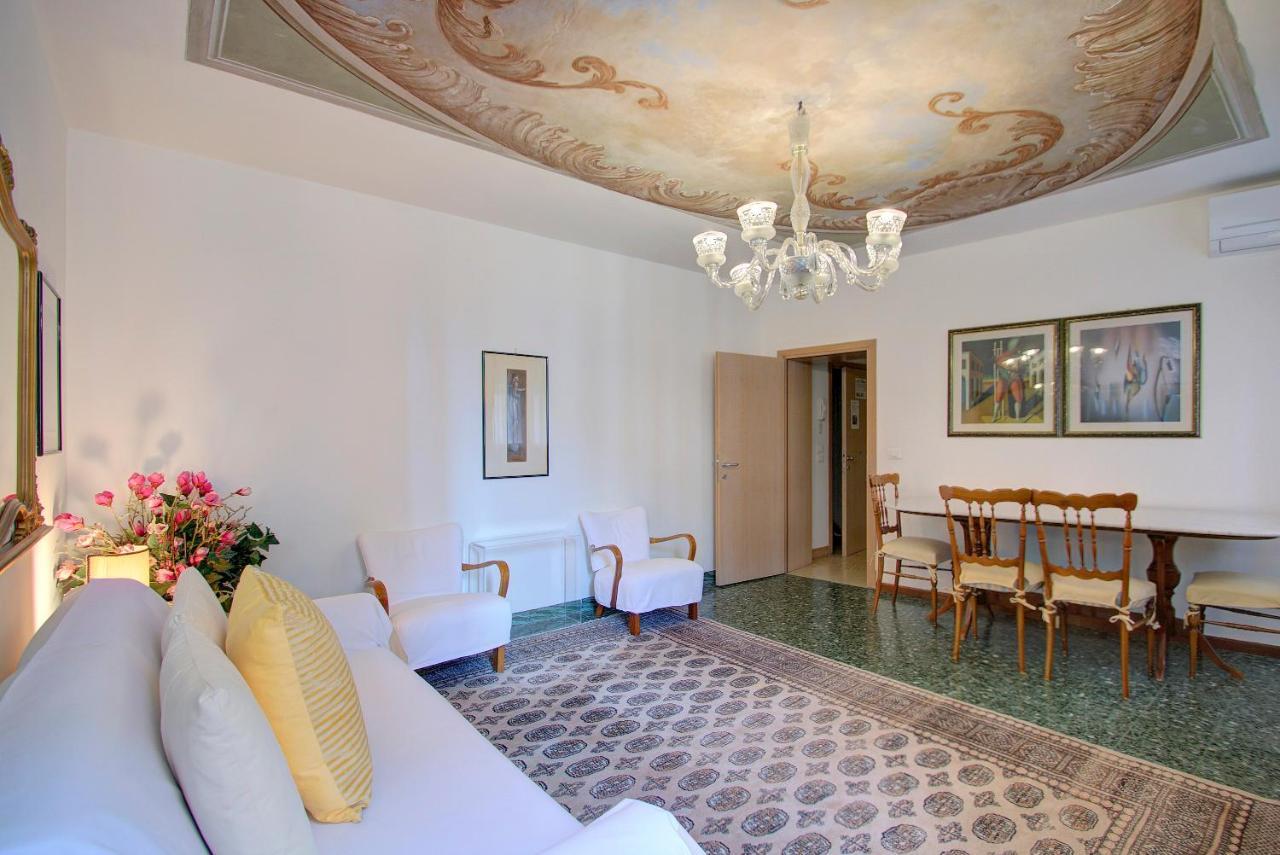 Remigio Marco-Canal Venice Exterior photo
